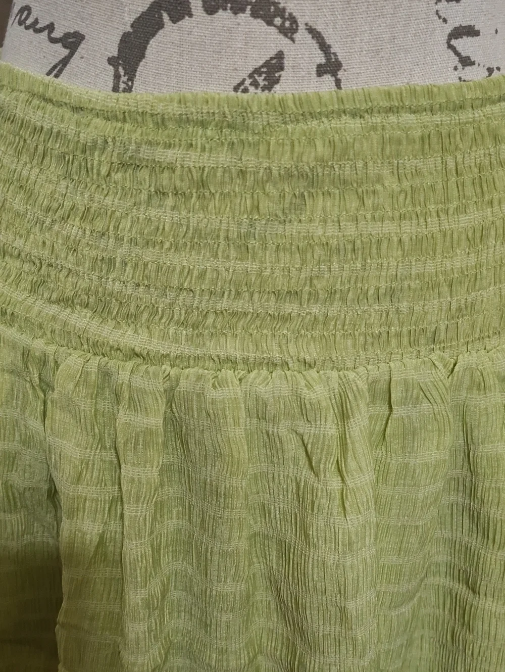 N/A light green